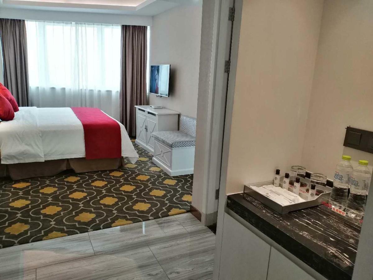 Ramada Encore Wyndham Nanning City Center Qingxiu 외부 사진